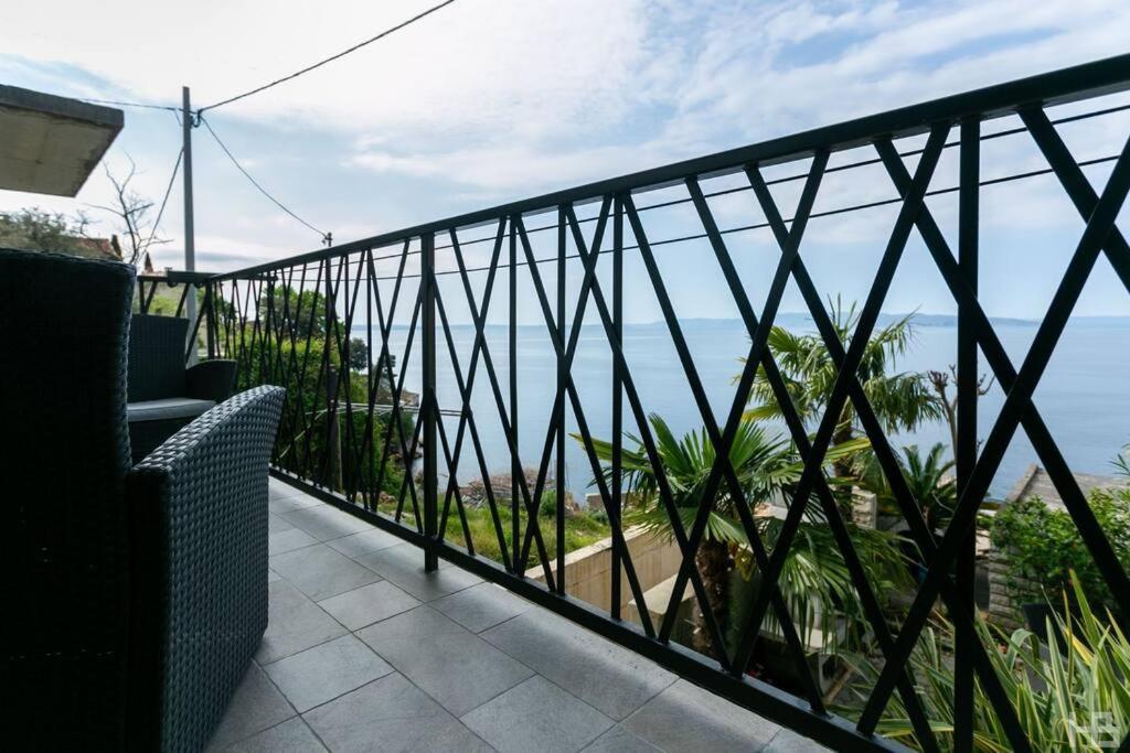 Apartment Glavanovo Beach Rijeka Exteriör bild