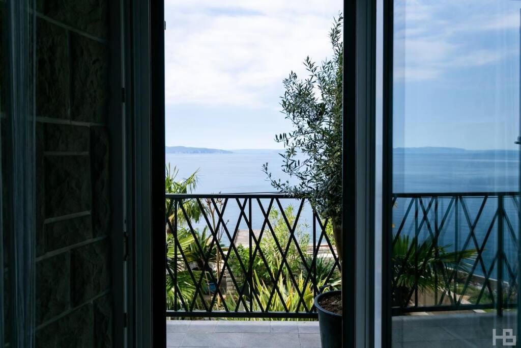 Apartment Glavanovo Beach Rijeka Exteriör bild