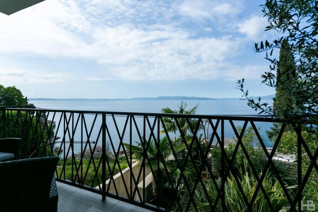 Apartment Glavanovo Beach Rijeka Exteriör bild