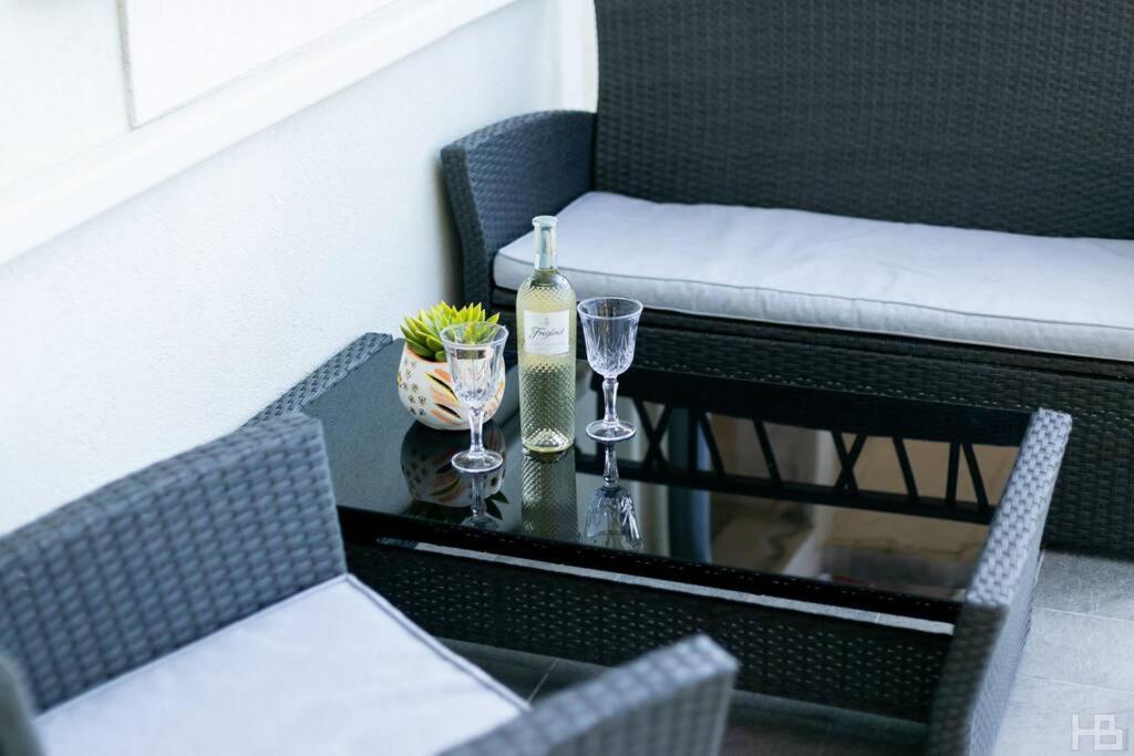 Apartment Glavanovo Beach Rijeka Exteriör bild